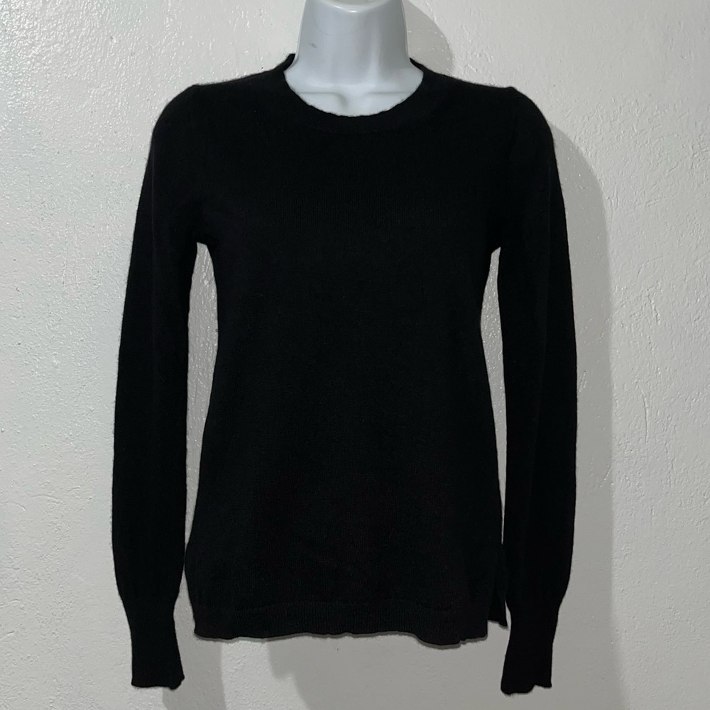 J. Crew 100% Cashmere Black Crew Neck Sweater Side Slits Sz XS Preppy Minimalist